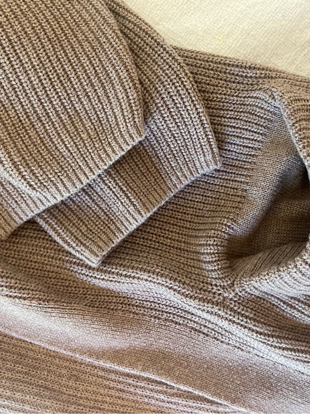 Old Navy Women's Open-Front Ribbed Cardigan with Pockets - Brown - Size Medium - Picture 4 of 10